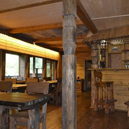 4 Mountains Guest house Bystrets