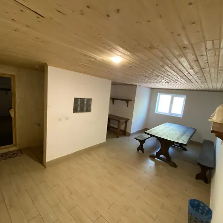 4 Mountains Guest house