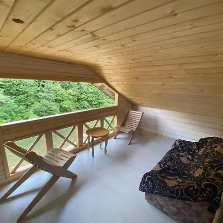 4 Mountains Bystrets