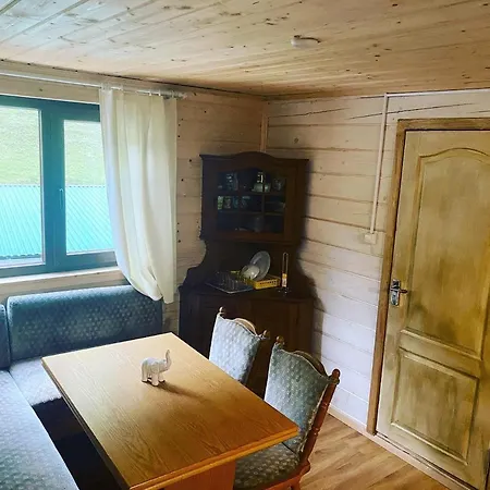 4 Mountains * Bystrets