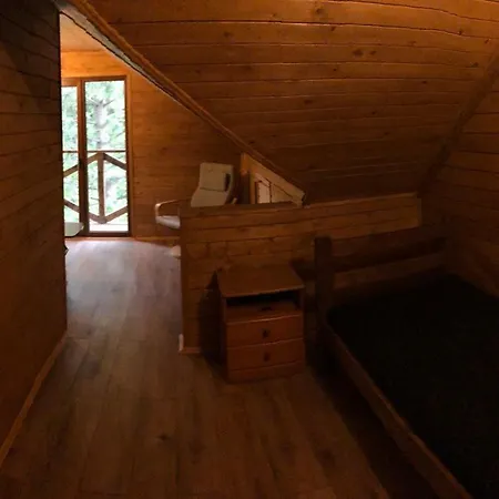 4 Mountains Guest house Bystrets