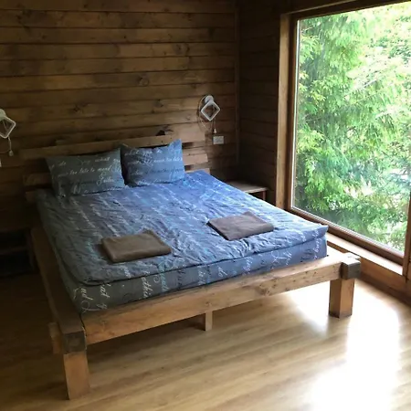 Guest house 4 Mountains Bystrets